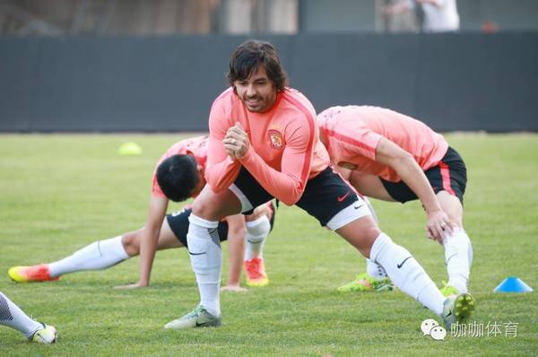 雷火电竞主播-关于保定永昌客场逼平对手，抢得一分的信息