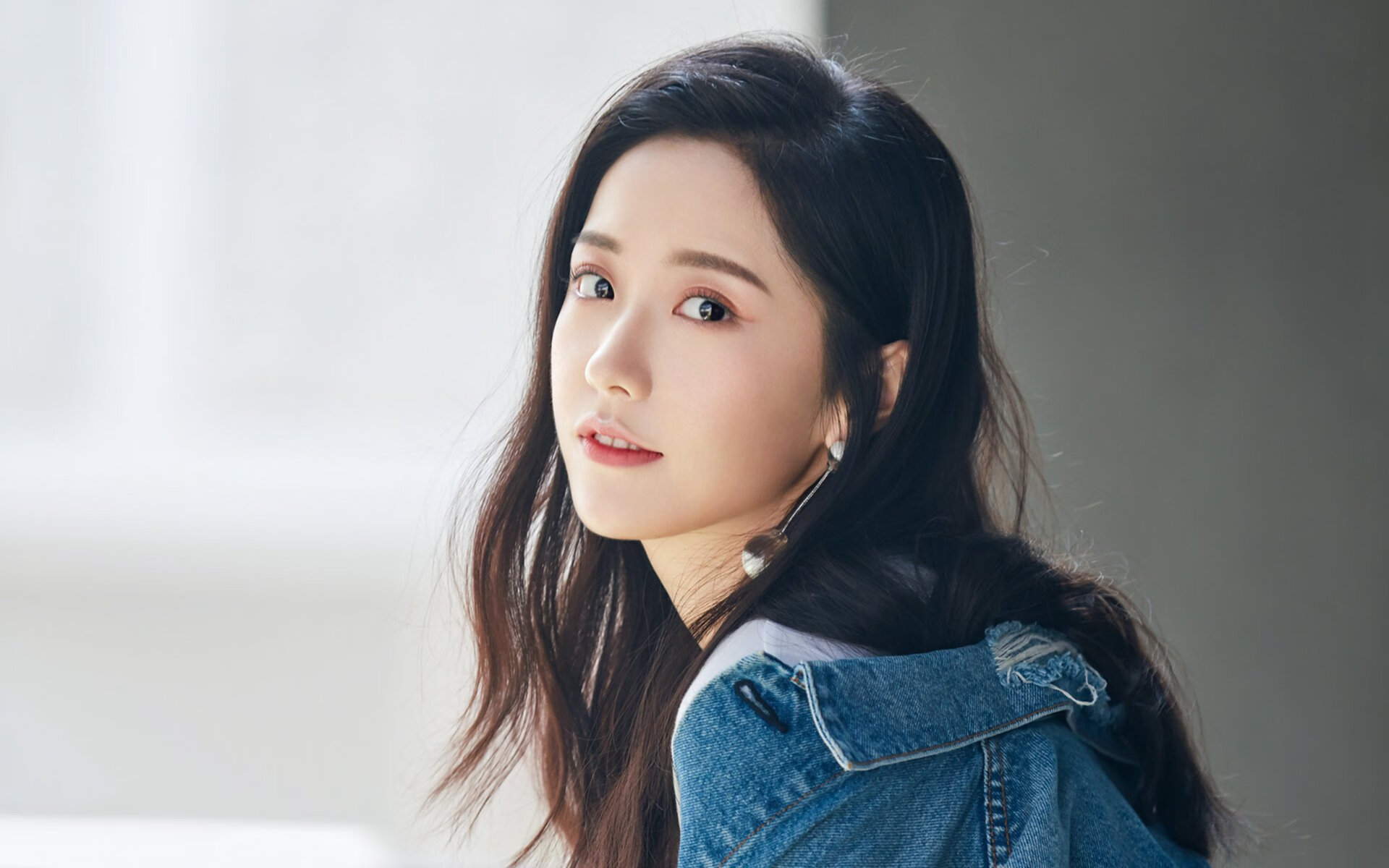 冰岛神话终结夜!C罗领衔葡萄牙提前终结悬念,西决生死战变焦点教学